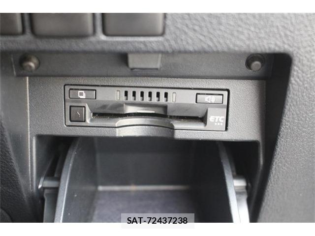 Toyota VELLFIRE 2018-04 8563895-6