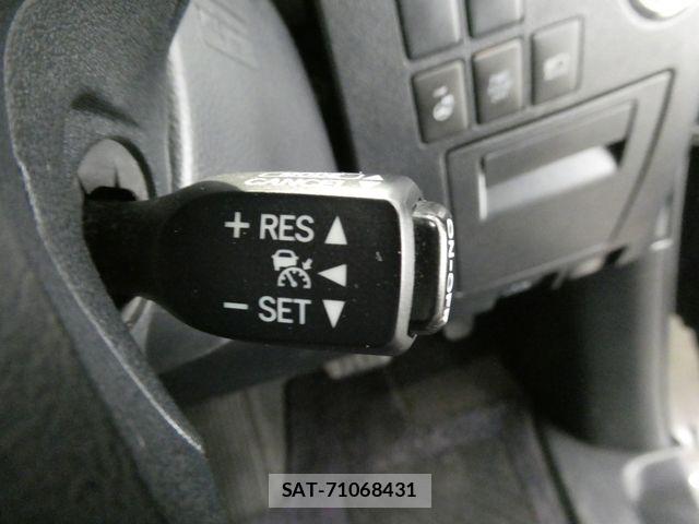 Toyota VELLFIRE 2015-07 8563893-24