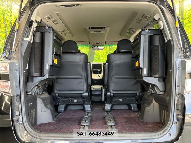 Toyota VELLFIRE 2013-08 8563910-9