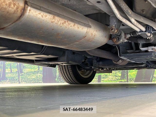 Toyota VELLFIRE 2013-08 8563910-18