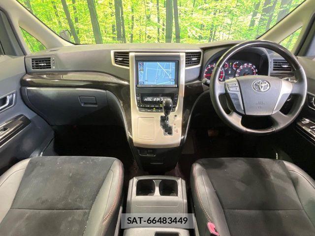 Toyota VELLFIRE 2013-08 8563910-1
