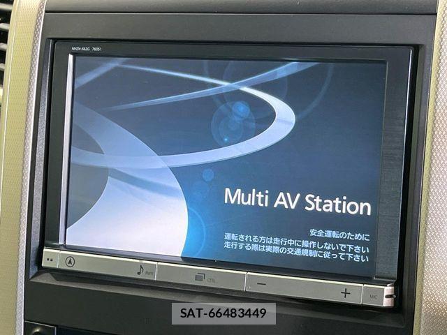 Toyota VELLFIRE 2013-08 8563910-2
