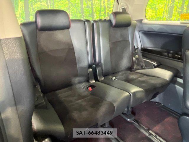 Toyota VELLFIRE 2013-08 8563910-8