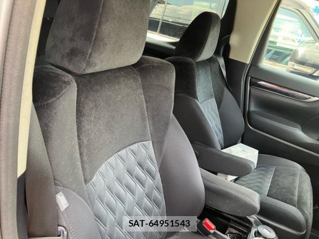 Toyota VELLFIRE 2019-09 8563894-17