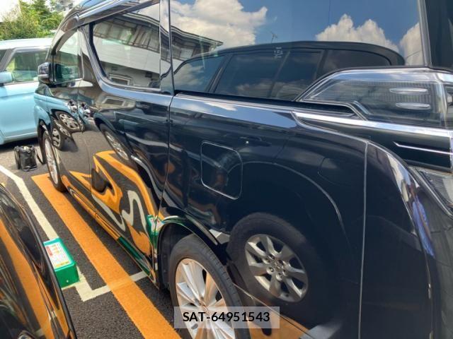 Toyota VELLFIRE 2019-09 8563894-5