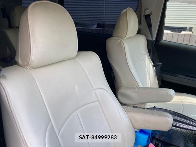 Toyota VELLFIRE 2011-12 8563919-14