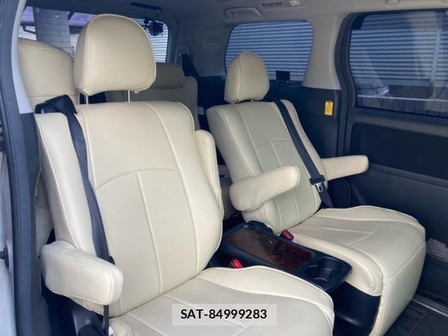 Toyota VELLFIRE 2011-12 8563919-8