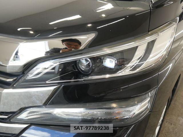 Toyota VELLFIRE 2016-12 8563899-11