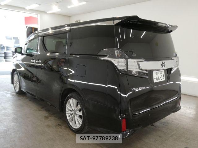 Toyota VELLFIRE 2016-12 8563899-1