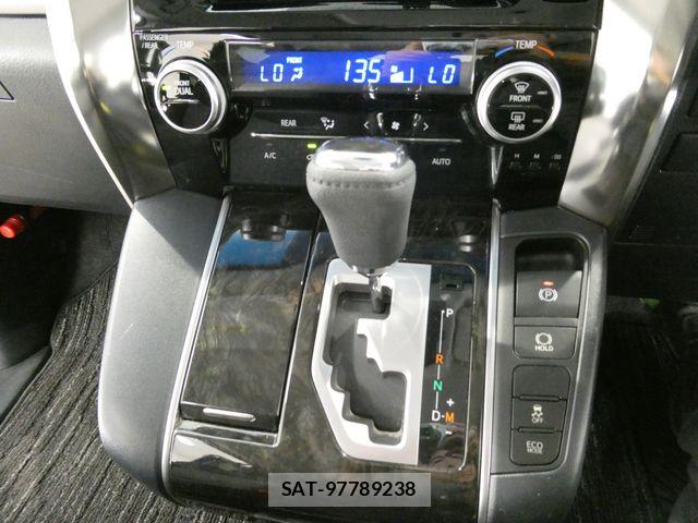 Toyota VELLFIRE 2016-12 8563899-23
