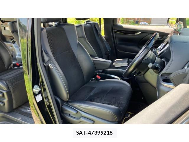 Toyota VELLFIRE 2016-11 8563905-17