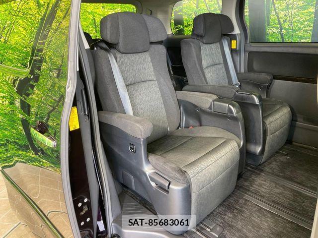 Toyota VELLFIRE 2012-04 8563909-8