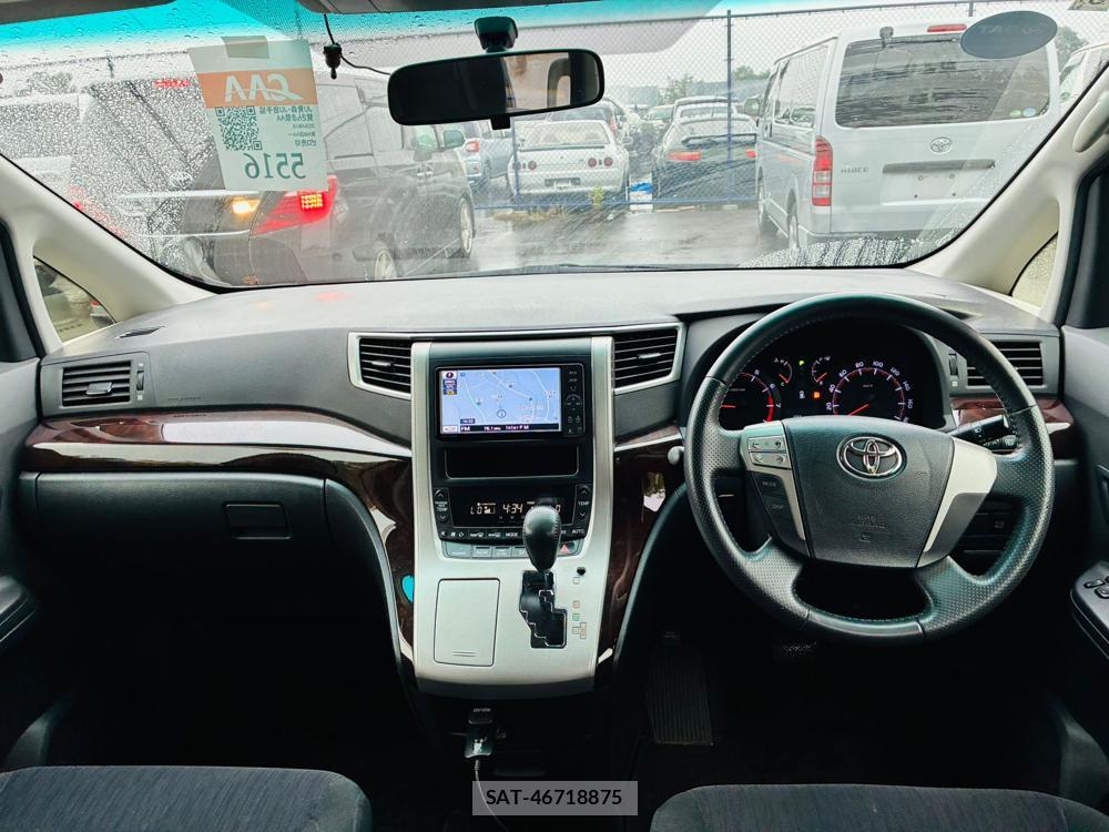 Toyota VELLFIRE 2012-04 8427869-26