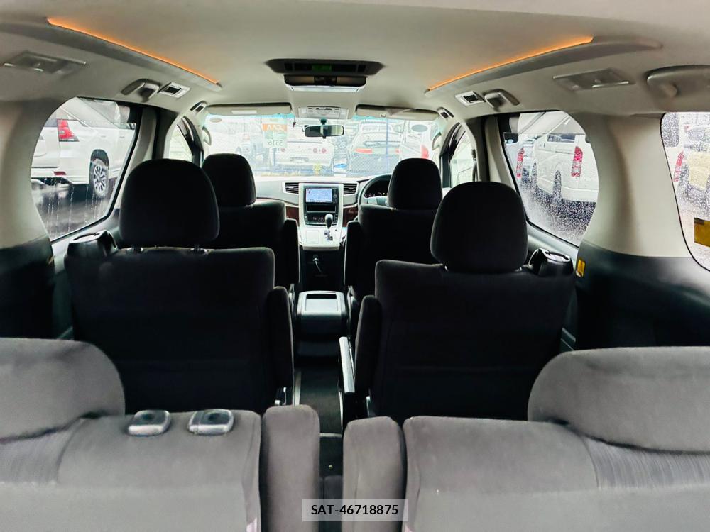 Toyota VELLFIRE 2012-04 8427869-28