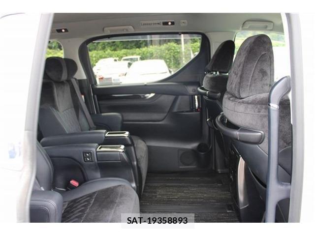 Toyota VELLFIRE 2017-03 8629477-29