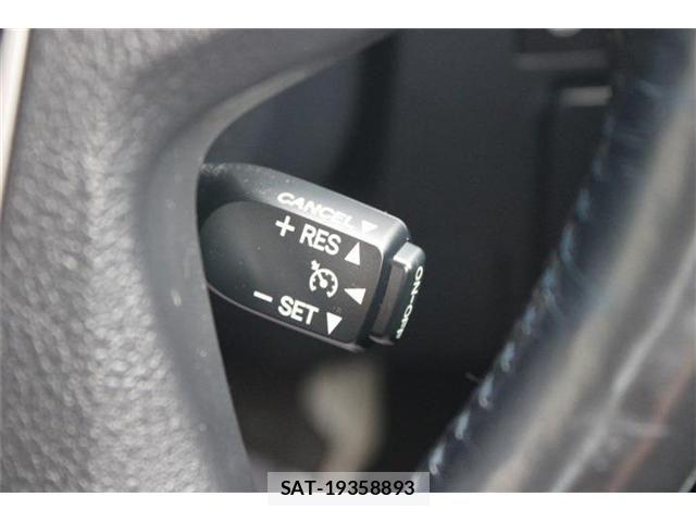 Toyota VELLFIRE 2017-03 8629477-5