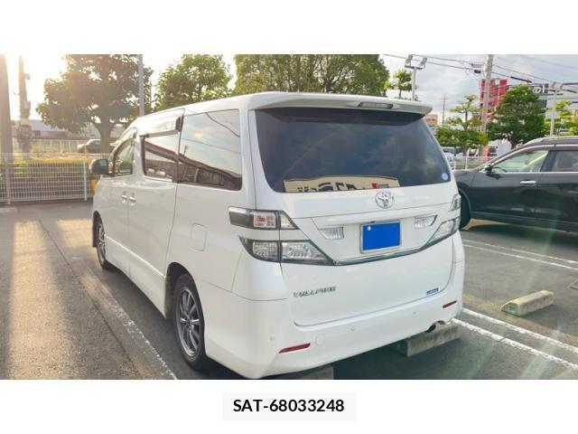 Toyota VELLFIRE 2010-08 8629497-2