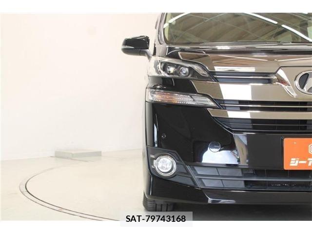 Toyota VELLFIRE 2015-04 8629485-15
