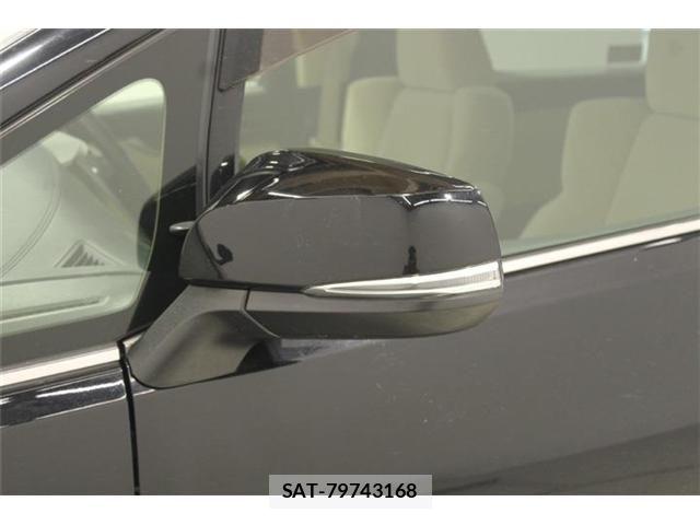 Toyota VELLFIRE 2015-04 8629485-19
