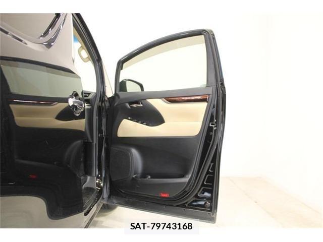 Toyota VELLFIRE 2015-04 8629485-28