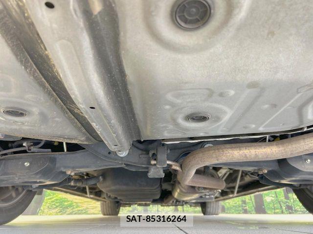 Toyota VELLFIRE 2018-06 8629478-18