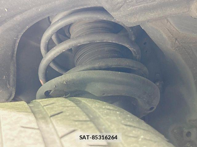 Toyota VELLFIRE 2018-06 8629478-19