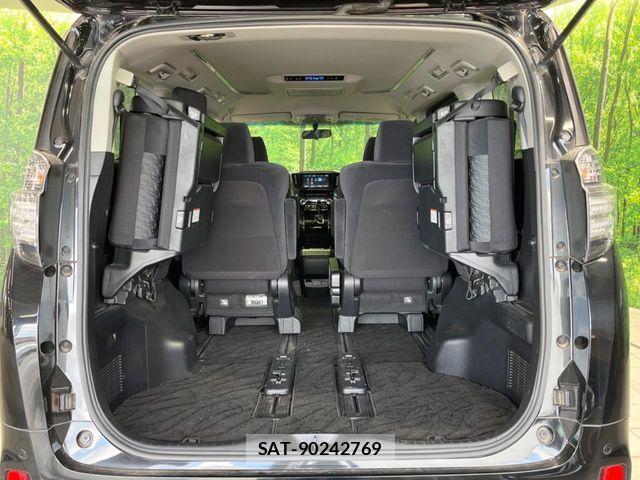 Toyota VELLFIRE 2017-10 8629481-10