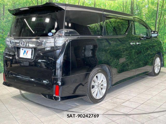 Toyota VELLFIRE 2017-10 8629481-16