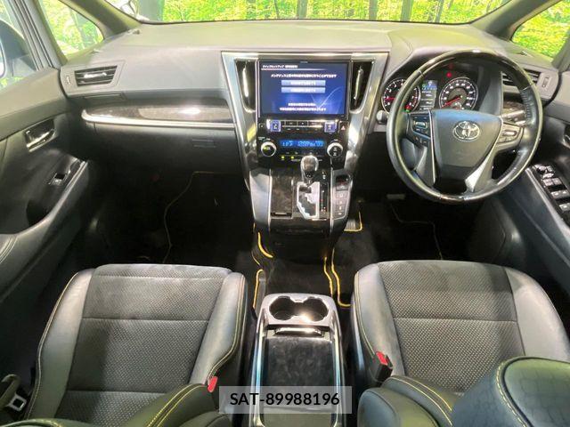 Toyota VELLFIRE 2016-11 8629482-1