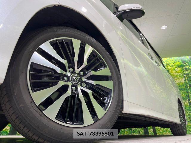 Toyota VELLFIRE 2018-04 8629476-13