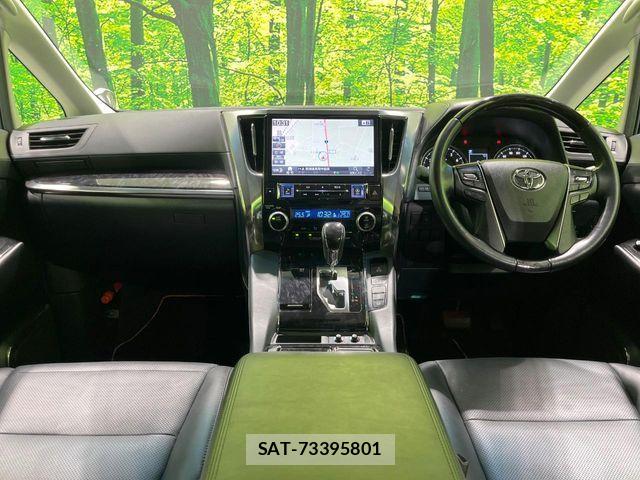 Toyota VELLFIRE 2018-04 8629476-1