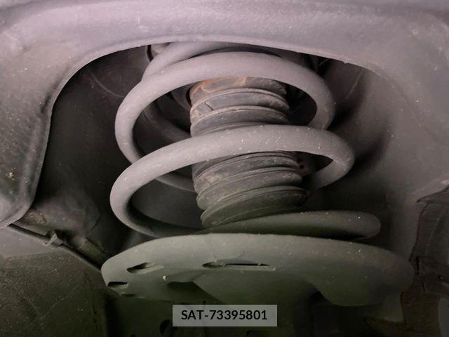 Toyota VELLFIRE 2018-04 8629476-19