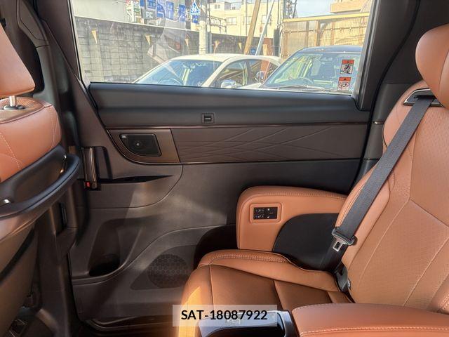 Toyota VELLFIRE 2025-09 8629471-8