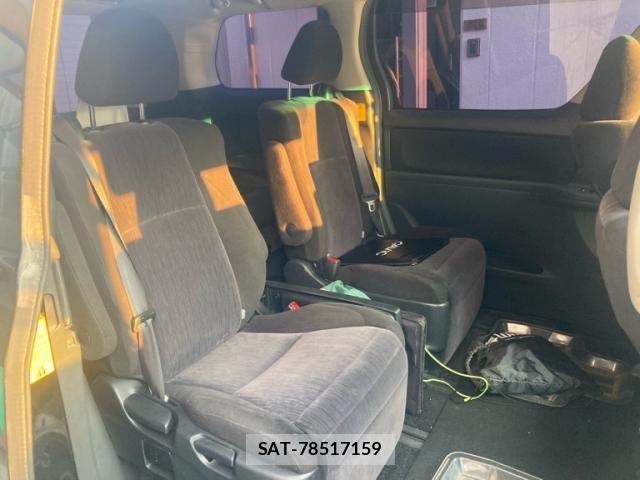 Toyota VELLFIRE 2013-11 8667076-10