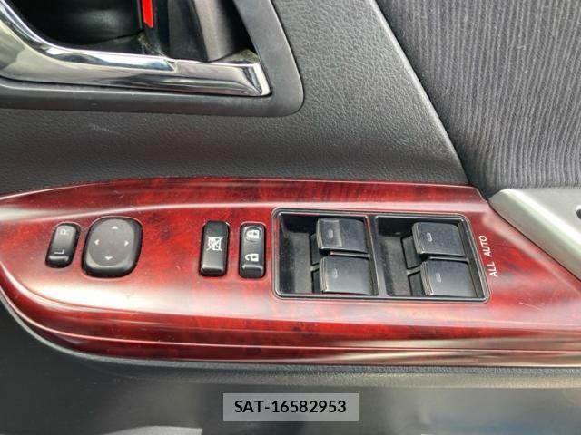 Toyota VELLFIRE 2008-09 8662139-16