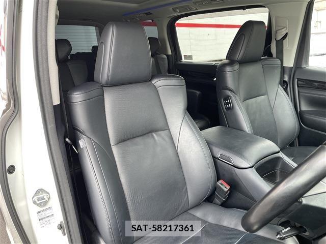 Toyota VELLFIRE 2018-04 8662121-14