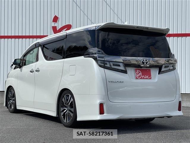 Toyota VELLFIRE 2018-04 8662121-1