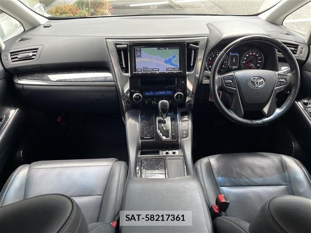 Toyota VELLFIRE 2018-04 8662121-4