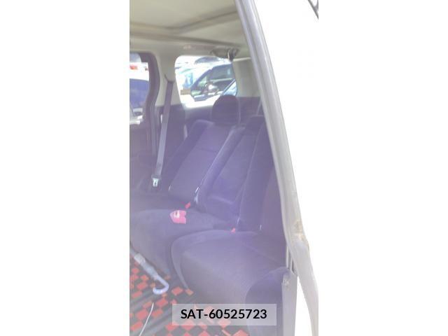 Toyota VELLFIRE 2010-02 8667079-5