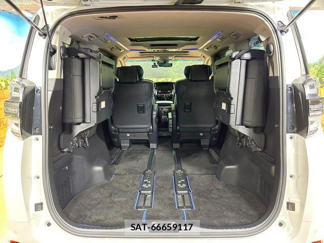 Toyota VELLFIRE 2019-11 8662118-11