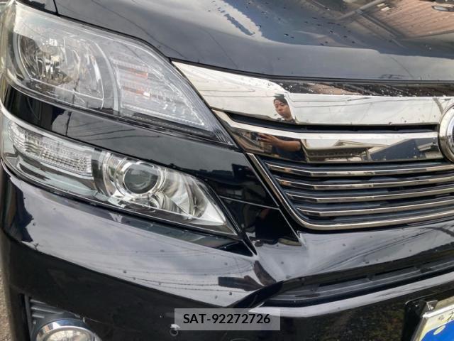 Toyota VELLFIRE 2011-12 8662138-3