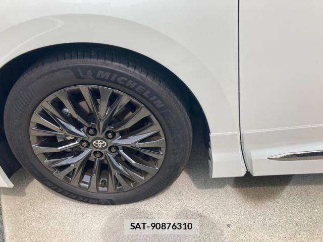 Toyota VELLFIRE 2026-07 8662109-8