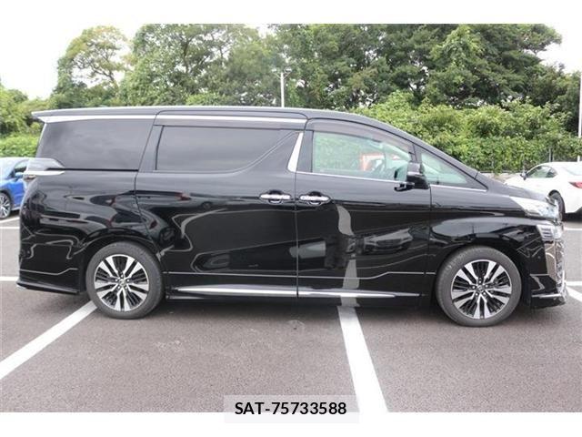 Toyota VELLFIRE 2021-05 8667070-9