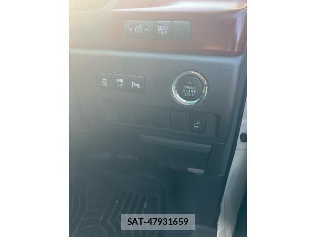 Toyota VELLFIRE 2009-10 8662152-18
