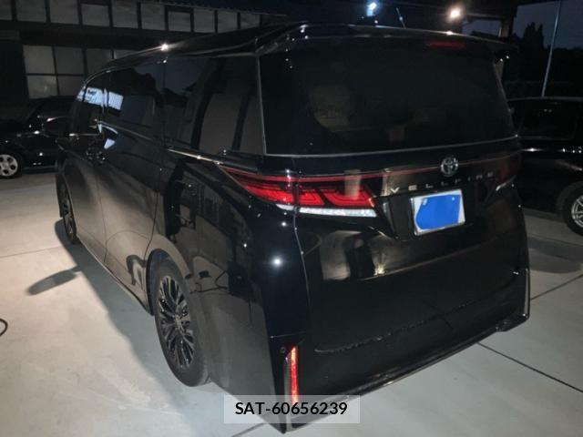Toyota VELLFIRE 2024-12 8667067-2