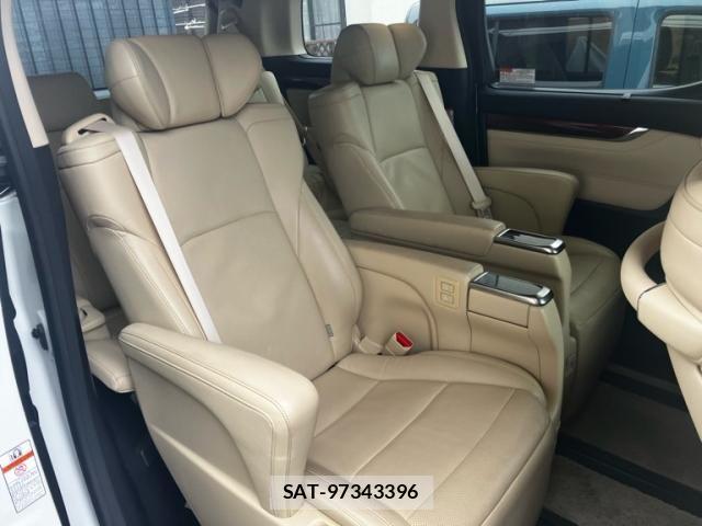 Toyota VELLFIRE 2015-11 8667073-13