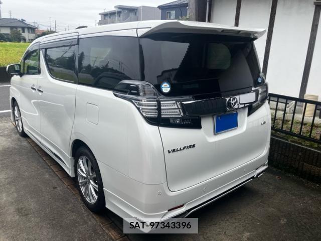 Toyota VELLFIRE 2015-11 8667073-1