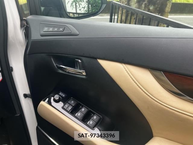 Toyota VELLFIRE 2015-11 8667073-20