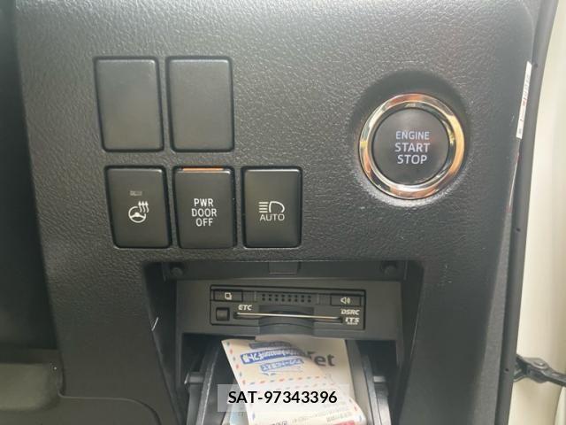 Toyota VELLFIRE 2015-11 8667073-22