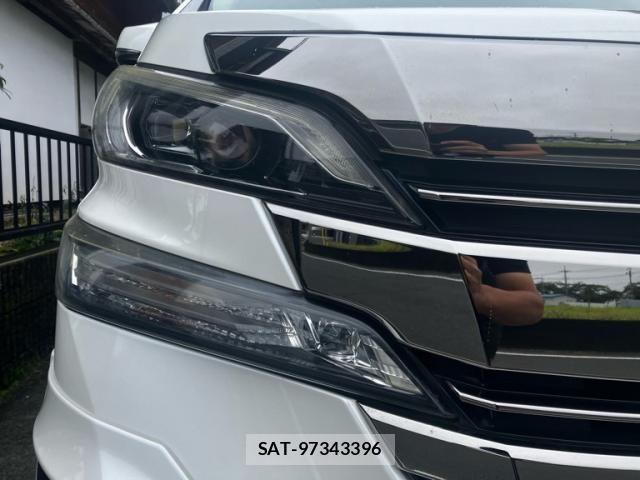 Toyota VELLFIRE 2015-11 8667073-4